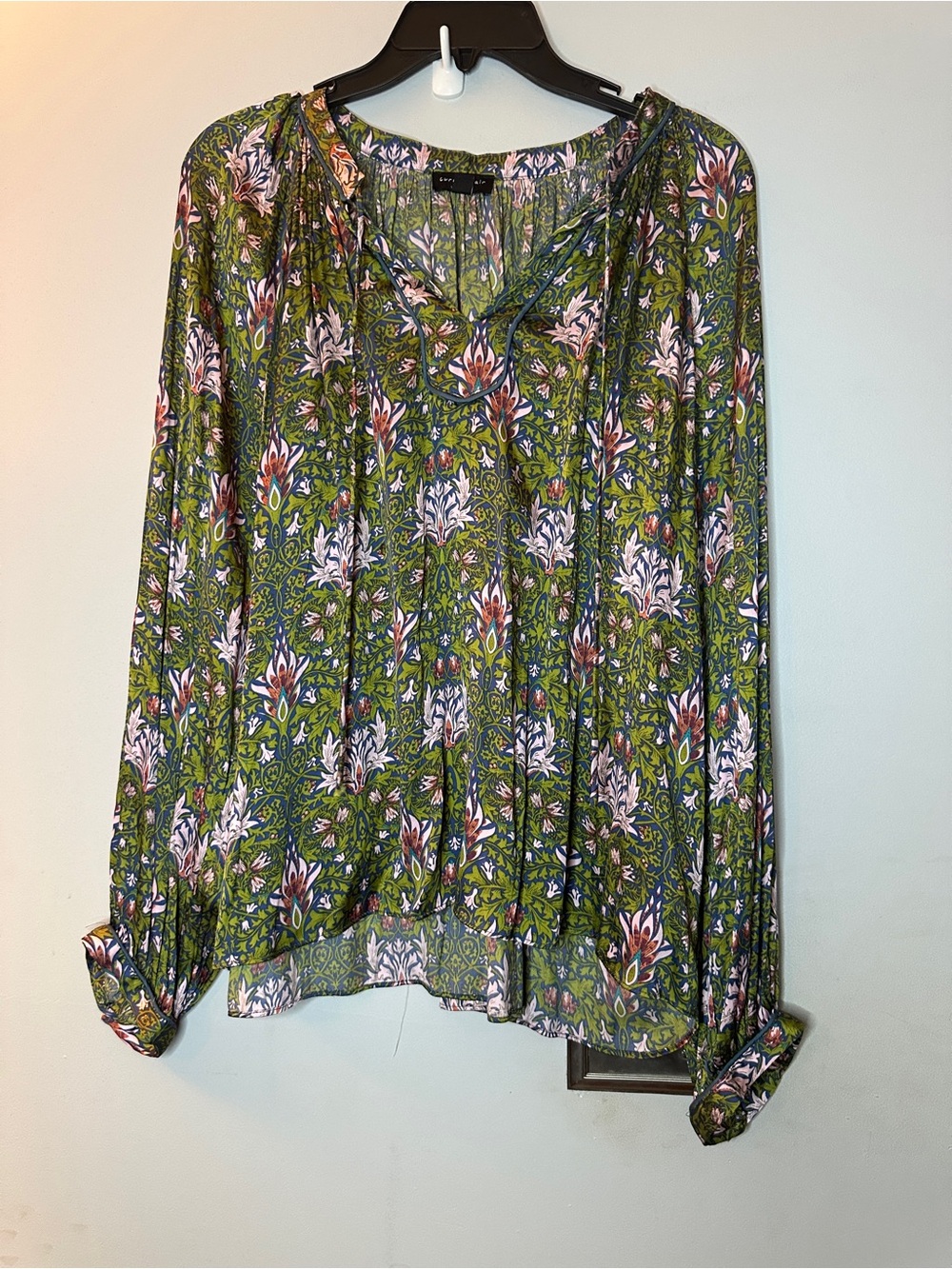 Current Air Olive Green Floral Peasant Tunic